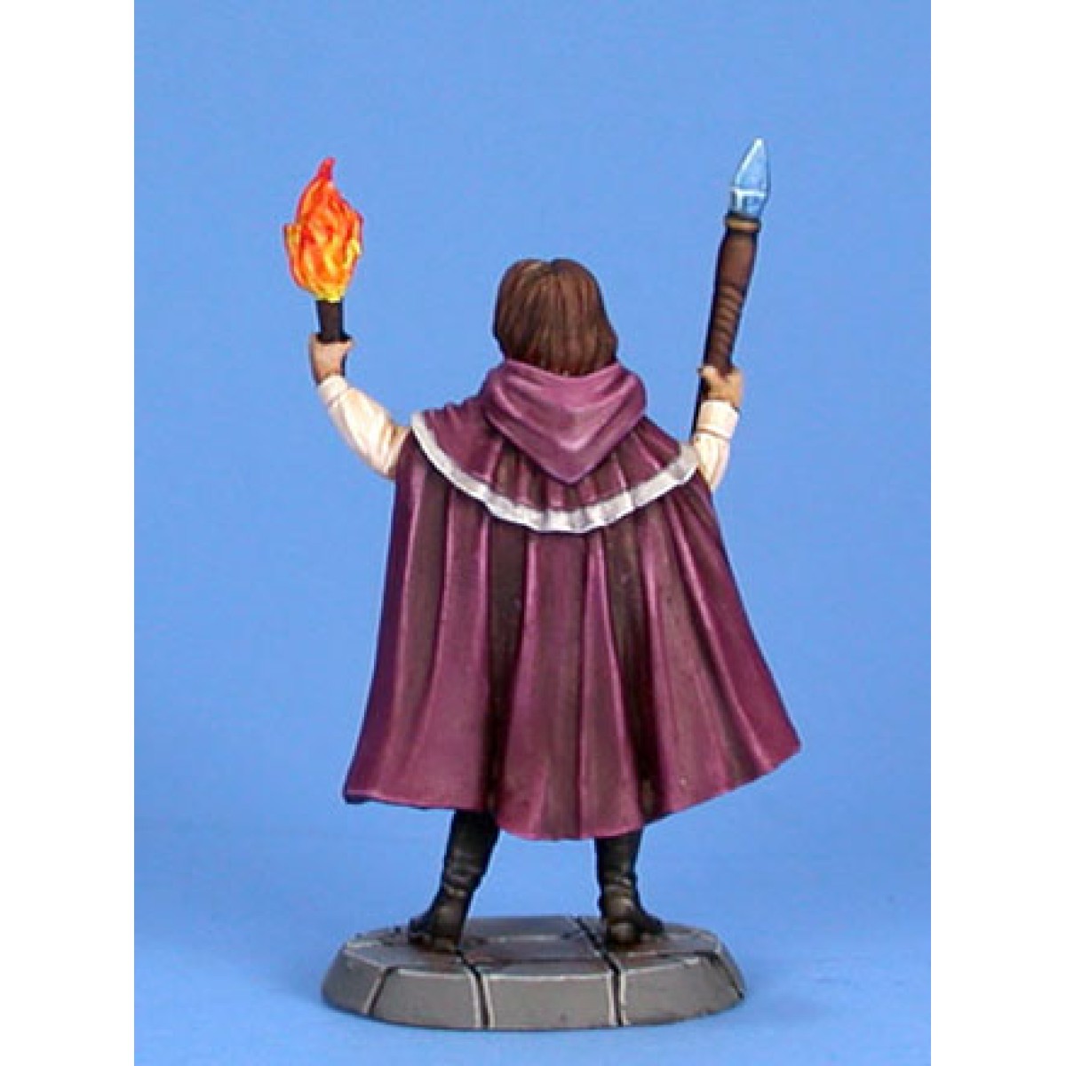 Dark Sword Miniatures Easley Masterworks Female Mage